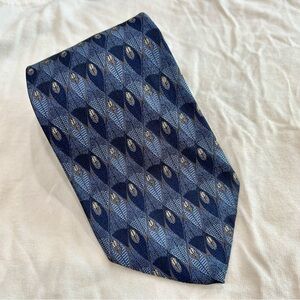 Elegant Blue Patterned Men's Tie Hickey Freeman 60” Long 3.75” Wide 100% Silk